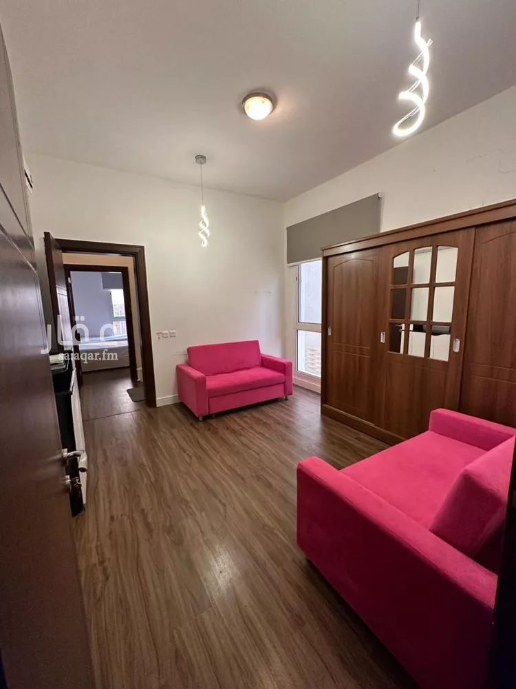 فيلا للإيجار في شارع أحمد الطرطوشي, حي العارض, مدينة الرياض, منطقة الرياض صورة 3