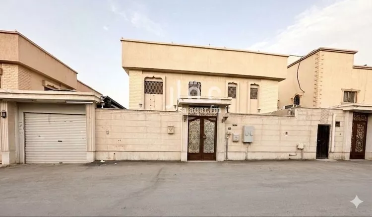 فيلا للبيع في شارع ابن اللبان, حي الملك فهد, مدينة الرياض, منطقة الرياض