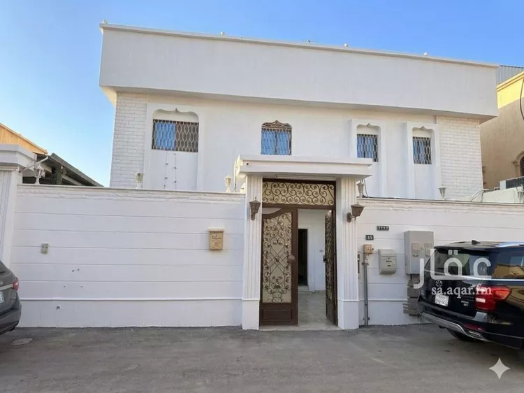 فيلا للبيع في شارع ابن اللبان, حي الملك فهد, مدينة الرياض, منطقة الرياض صورة 2