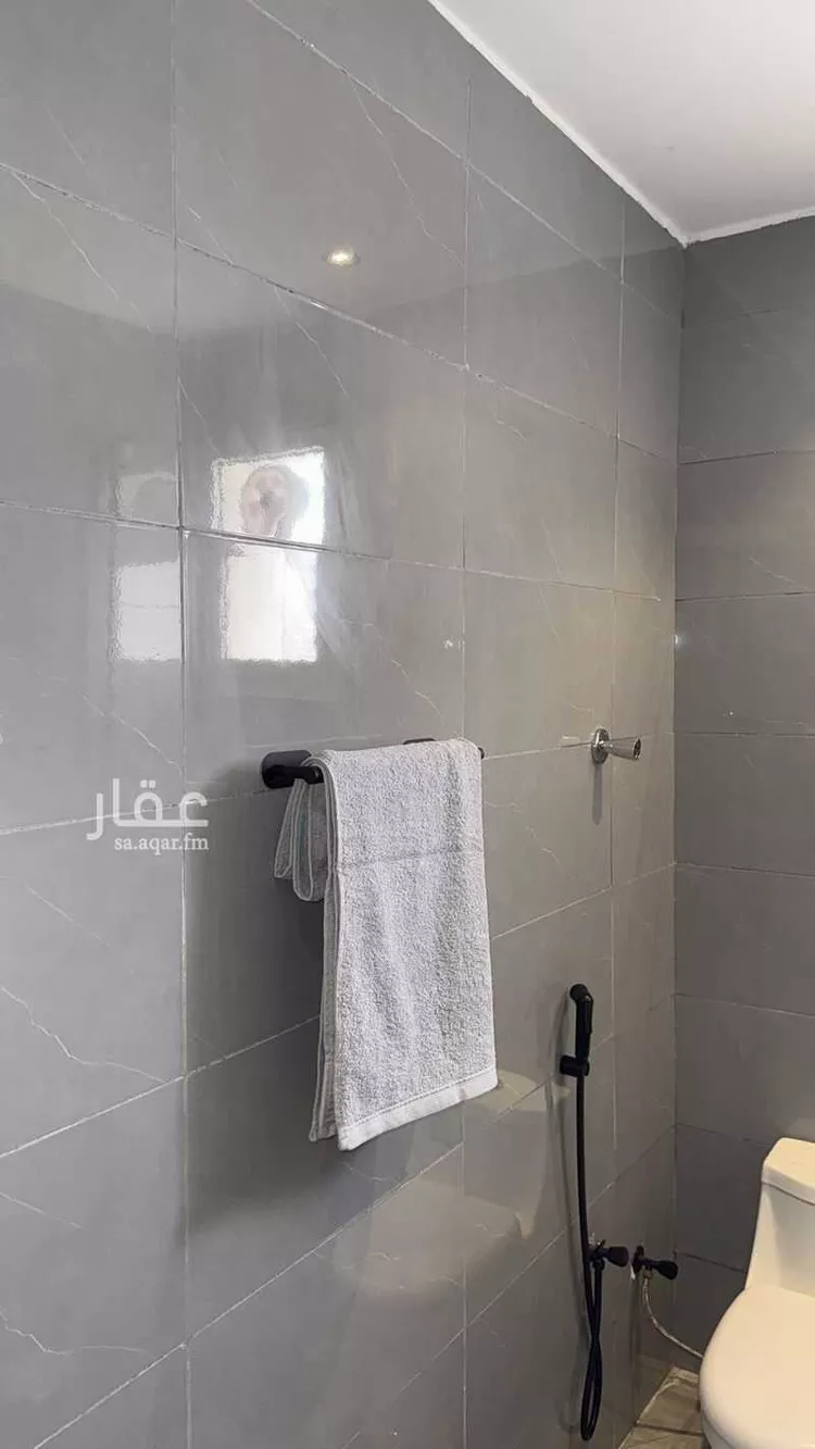 شقة للإيجار في شارع الأمير عبدالمحسن بن جلوي ، حي المروج ، الرياض ، منطقة الرياض 1 صورة