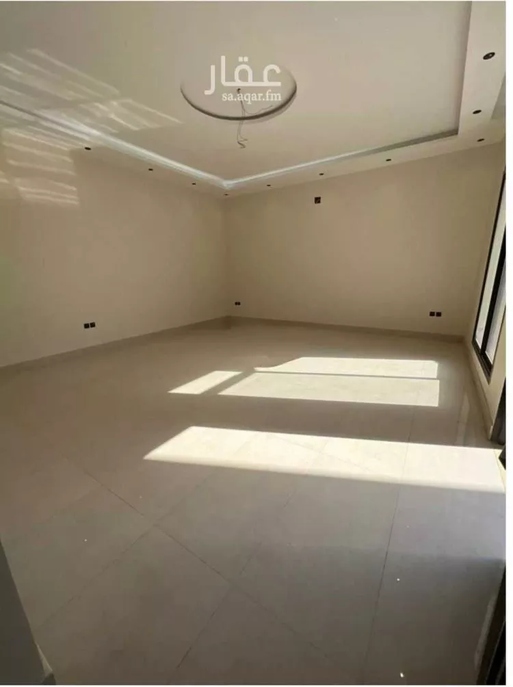 فيلا للبيع في شارع أبي محمد عبدالعزيز الفاسي, حي الرمال, مدينة الرياض, منطقة الرياض صورة 5