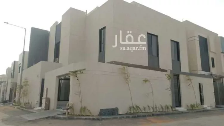 فيلا للبيع في شارع أبي محمد عبدالعزيز الفاسي, حي الرمال, مدينة الرياض, منطقة الرياض