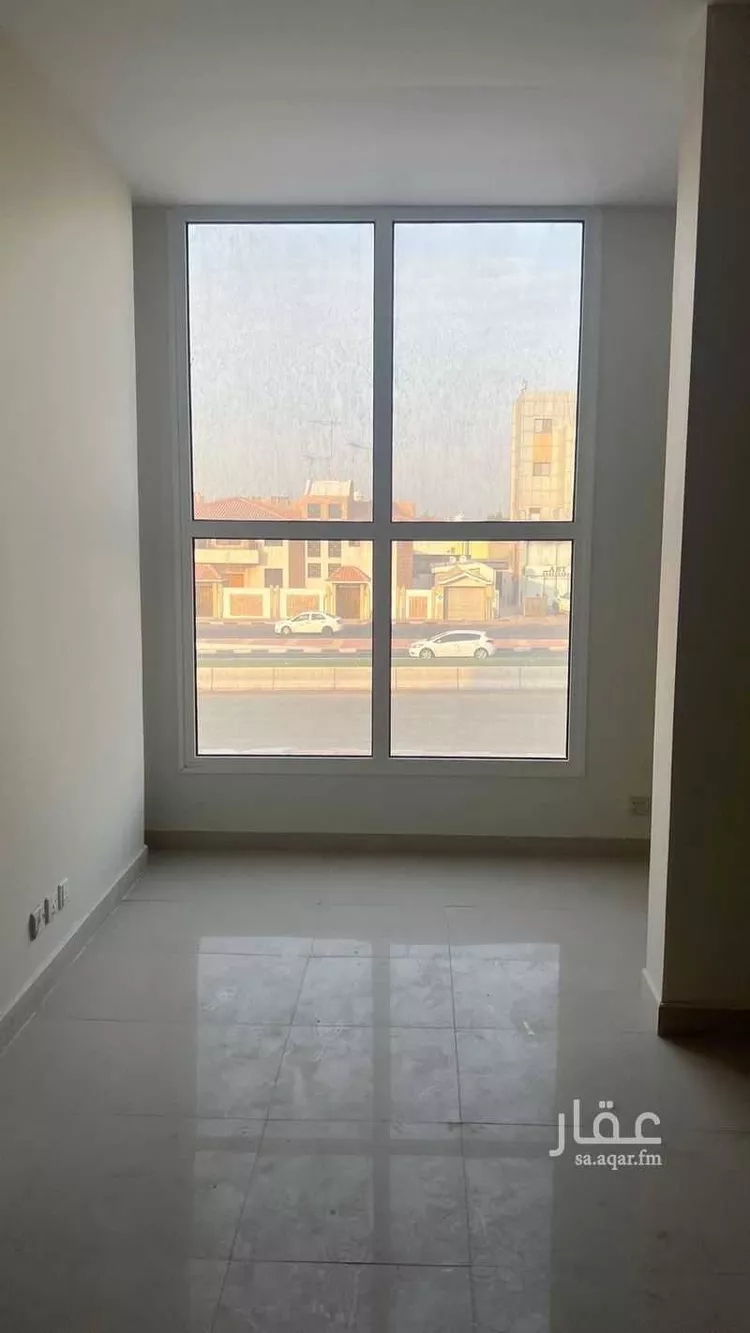 عمارة للإيجار في شارع التجاري, حي النزهة, مدينة الدمام, المنطقة الشرقية صورة 4