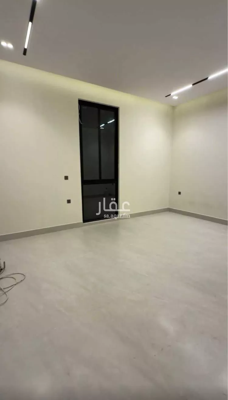 دور للبيع في شارع المهدوي, حي اليرموك, مدينة الرياض, منطقة الرياض صورة 2