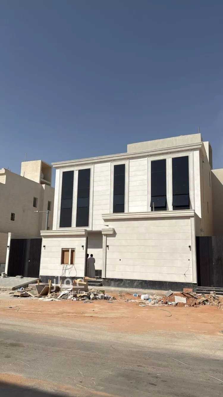 فيلا للبيع في شارع الحسين الغساني, حي الرمال, مدينة الرياض, منطقة الرياض