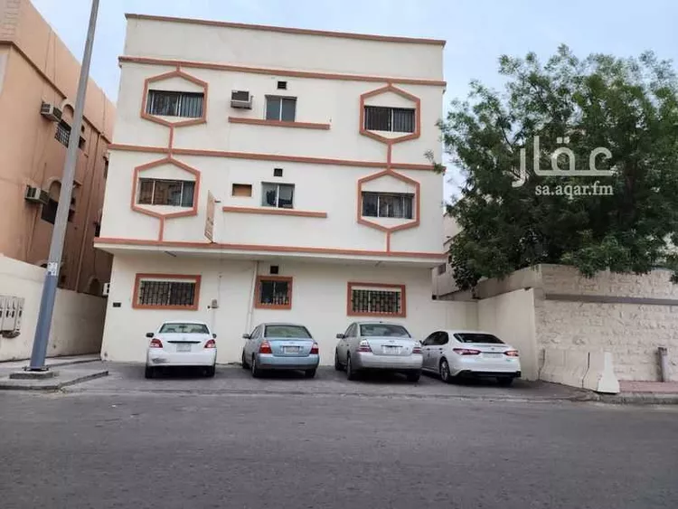 عمارة للبيع في شارع انيس بن جناده, حي البادية, مدينة الدمام, المنطقة الشرقية