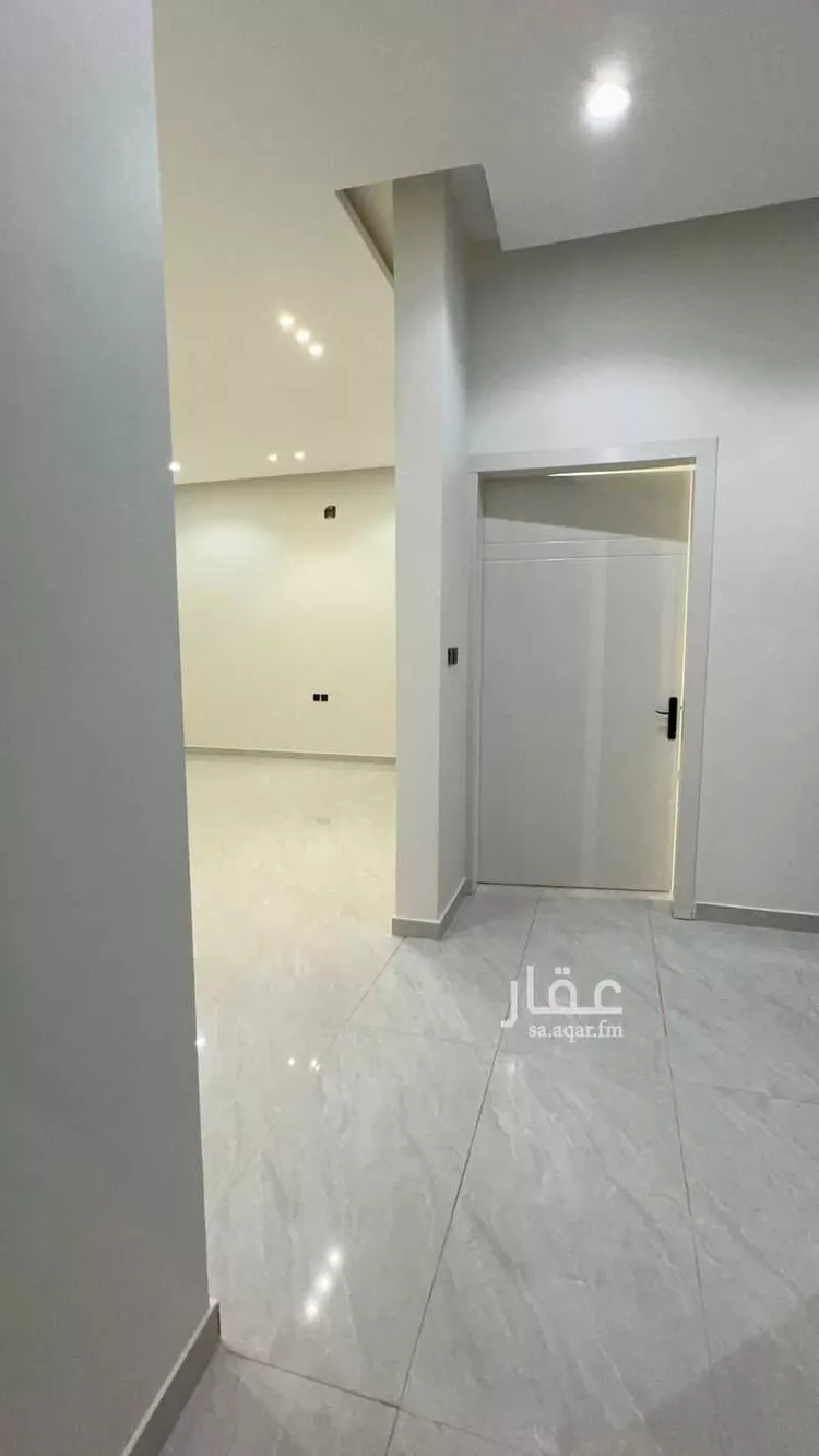 دور للبيع في شارع غربي - جنوبي, حي الجنادرية, مدينة الرياض, منطقة الرياض صورة 3