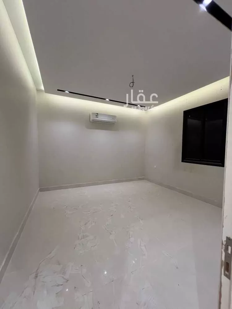 فيلا للبيع في شارع أبي الطاهر الأنماطي, حي الرمال, مدينة الرياض, منطقة الرياض 13