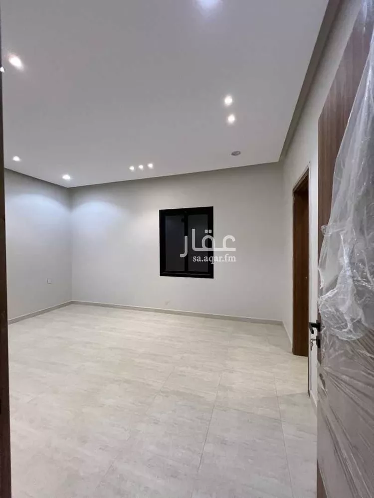 فيلا للبيع في شارع إسماعيل بن عيسى المرشدي, حي الرمال, مدينة الرياض, منطقة الرياض صورة 3