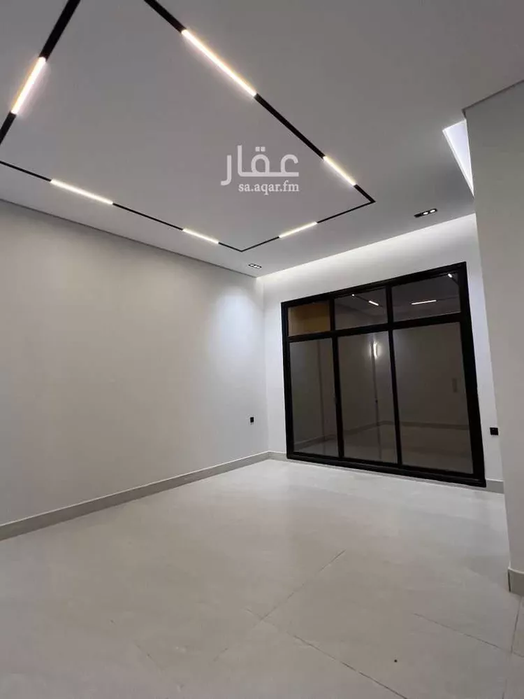 Floor for Sale in Riyadh Ar Rimal 9