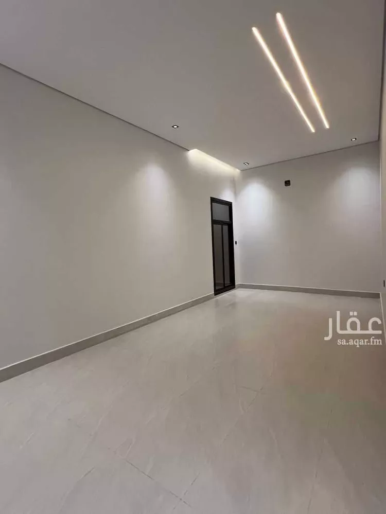 Floor for Sale in Riyadh Ar Rimal 10
