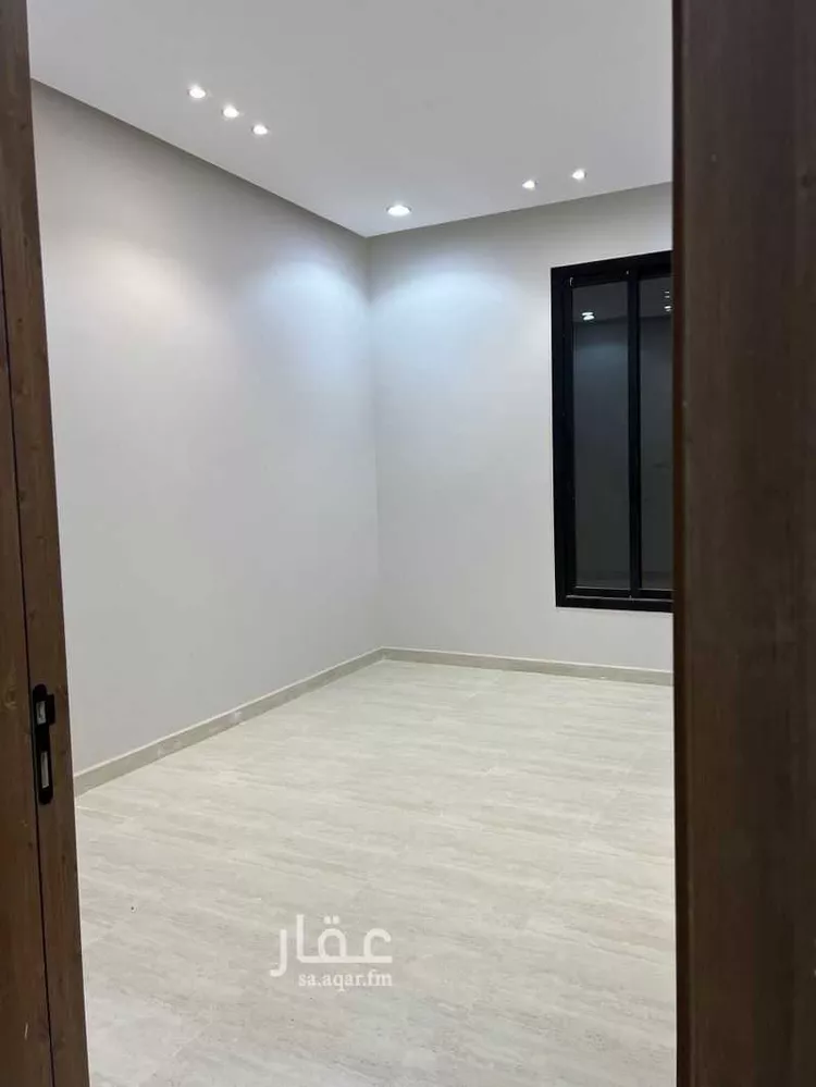 فيلا للبيع في شارع إسماعيل بن عيسى المرشدي, حي الرمال, مدينة الرياض, منطقة الرياض 9