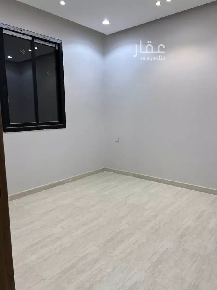 فيلا للبيع في شارع إسماعيل بن عيسى المرشدي, حي الرمال, مدينة الرياض, منطقة الرياض 11