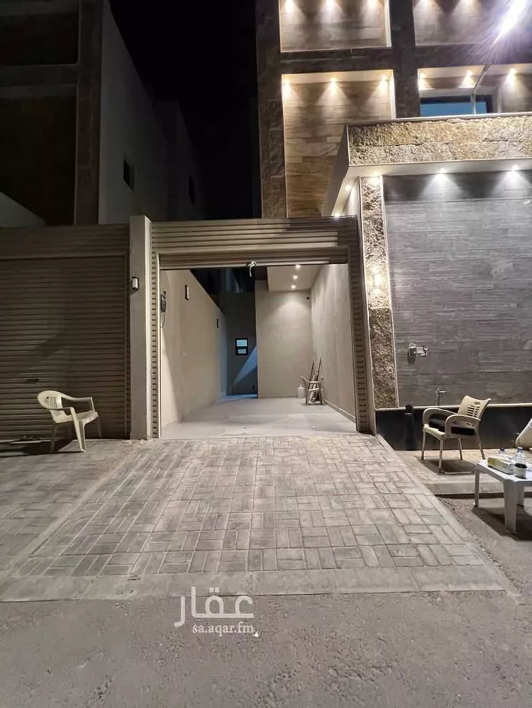 فيلا للبيع في شارع إسماعيل بن عيسى المرشدي, حي الرمال, مدينة الرياض, منطقة الرياض صورة 4