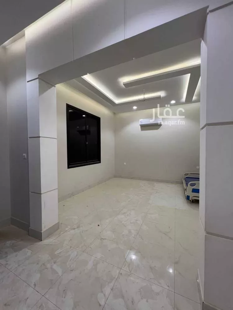 فيلا للبيع في شارع أبي الطاهر الأنماطي, حي الرمال, مدينة الرياض, منطقة الرياض 12