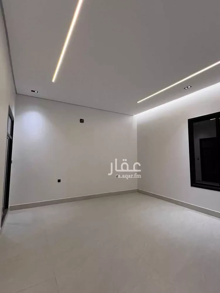 Floor for Sale in Riyadh Ar Rimal 6