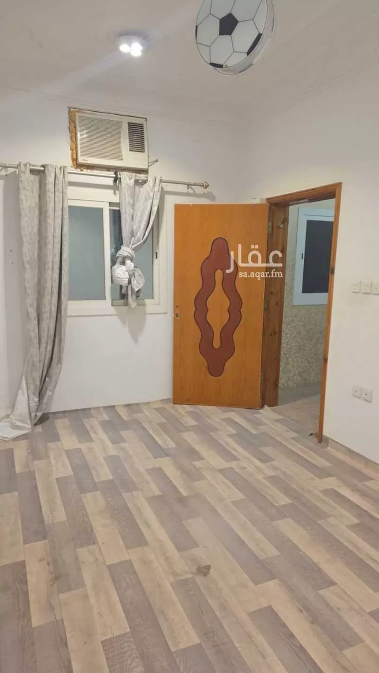 دور للإيجار في شارع سهيل بن عامر ، حي الازهر ، ج1 ، منطقة الباحة