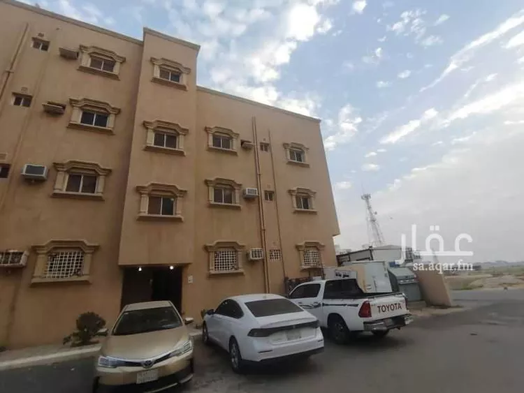 شقة للإيجار في شارع المرجع ، العسيلة ، ابو عريش