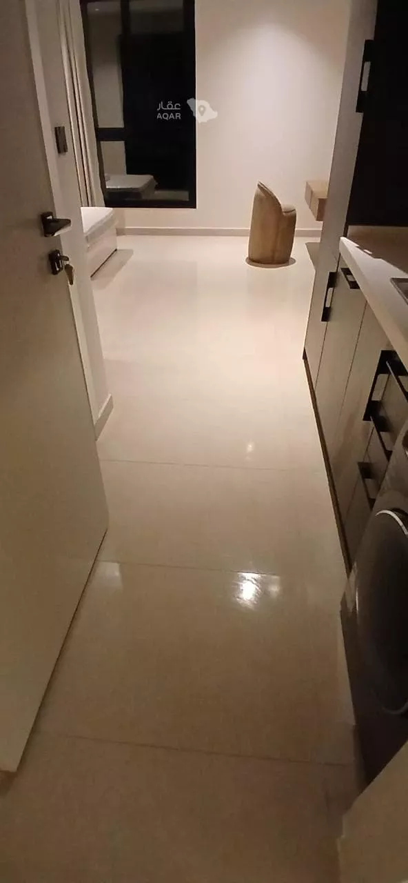 عمارة للإيجار في شارع ابن بركة, حي الشرفية, مدينة الرياض, منطقة الرياض 14