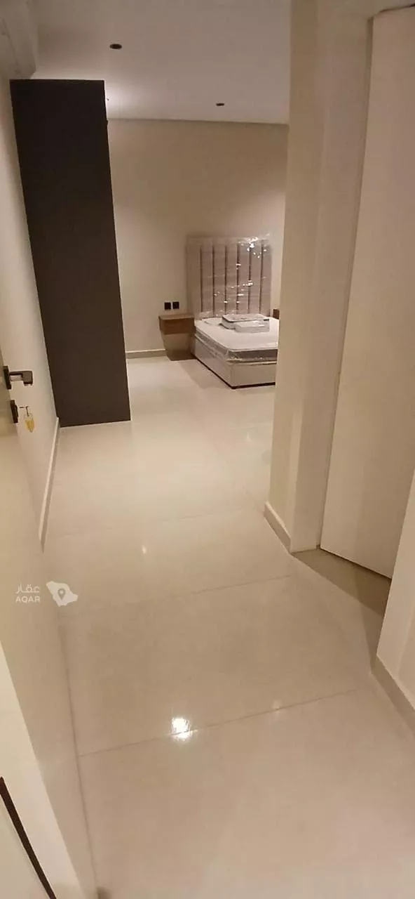 عمارة للإيجار في شارع ابن بركة, حي الشرفية, مدينة الرياض, منطقة الرياض 15