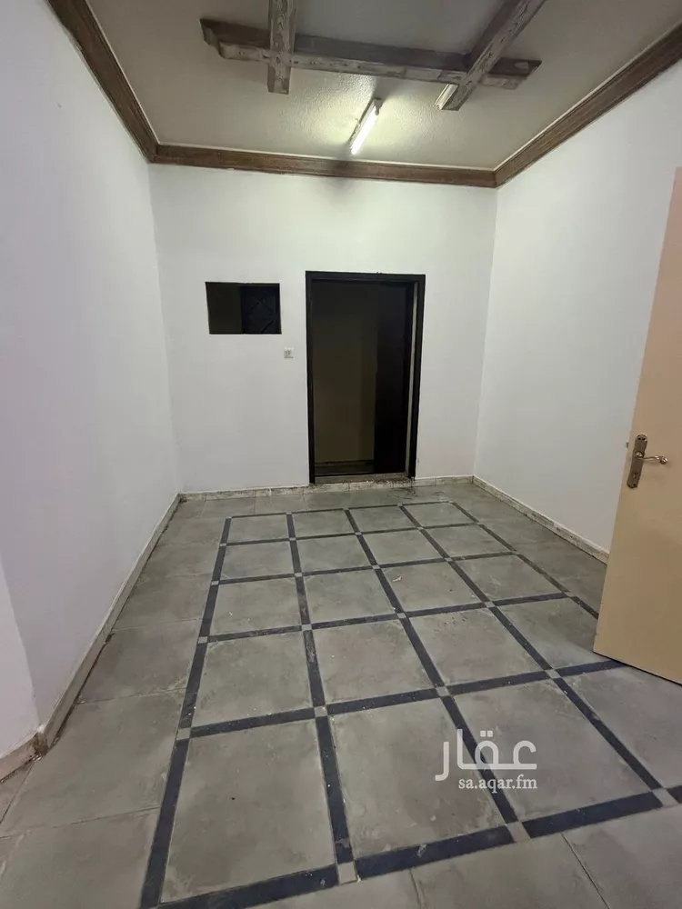 Building for Rent in Riyadh Dhahrat Laban صورة 3