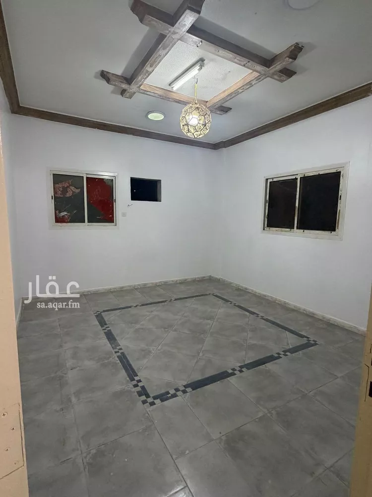 عمارة للإيجار في شارع طيبة, حي ظهرة لبن, مدينة الرياض, منطقة الرياض 16