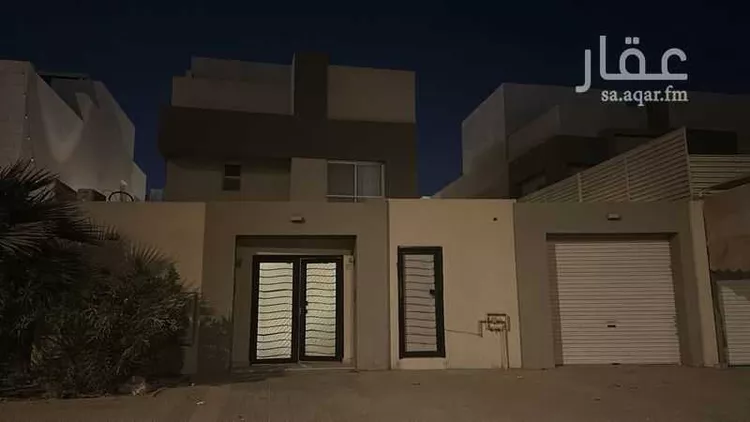 فيلا للبيع في شارع نصيب مولى المهدي, حي الرمال, مدينة الرياض, منطقة الرياض