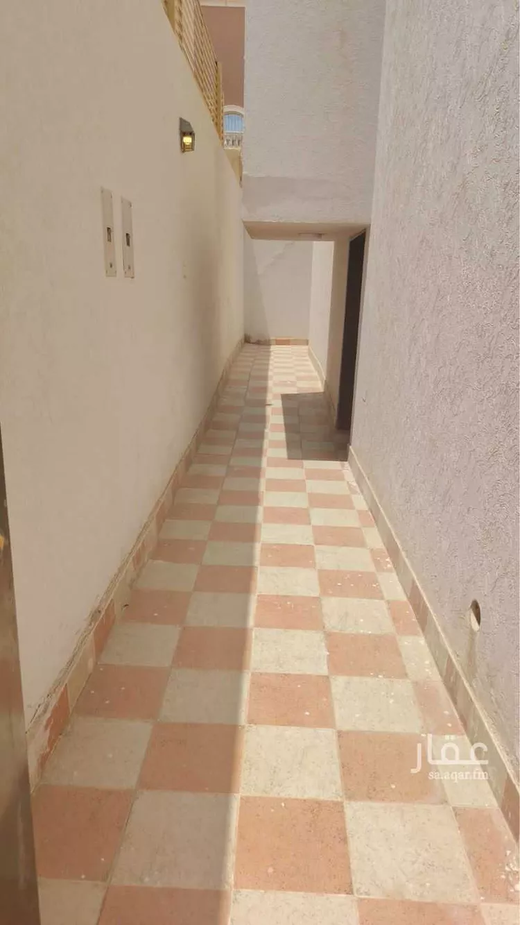 فيلا للبيع في شارع الربايع, حي ظهرة البديعة, مدينة الرياض, منطقة الرياض صورة 2