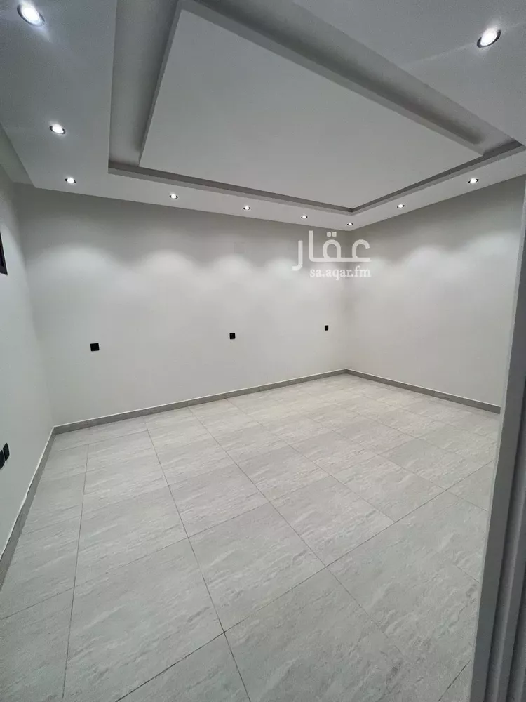 دور للبيع في شارع ابن زيادة, حي طيبة, مدينة الرياض, منطقة الرياض صورة 4