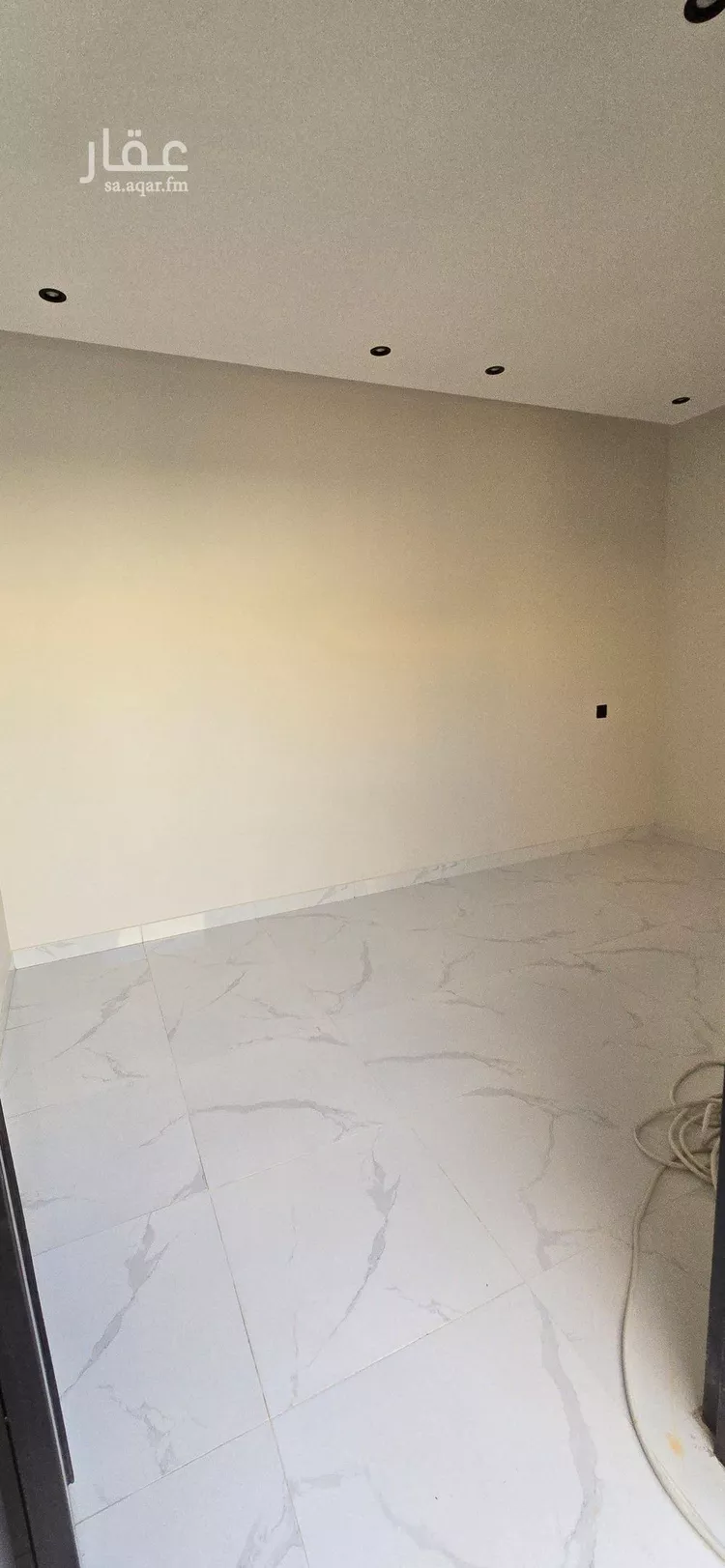 دور للبيع في شارع عرفات, حي الدار البيضاء, مدينة الرياض, منطقة الرياض صورة 3