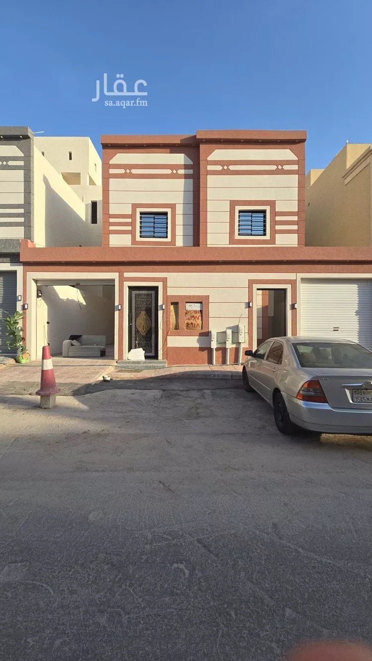 دور للبيع في شارع عرفات, حي الدار البيضاء, مدينة الرياض, منطقة الرياض
