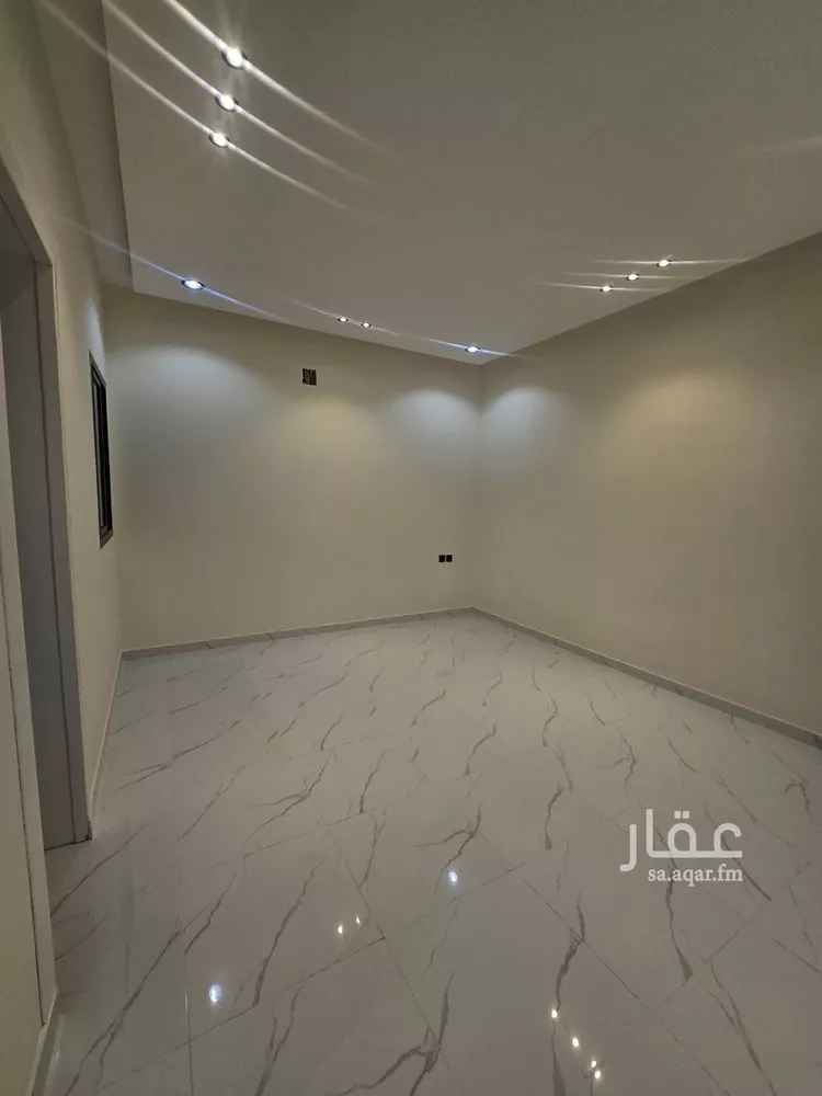 دور للبيع في شارع عرفات, حي الدار البيضاء, مدينة الرياض, منطقة الرياض صورة 2