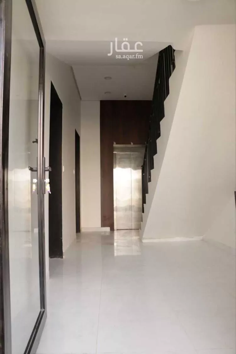عمارة للإيجار في شارع جبل الدخان, حي ظهرة لبن, مدينة الرياض, منطقة الرياض صورة 5