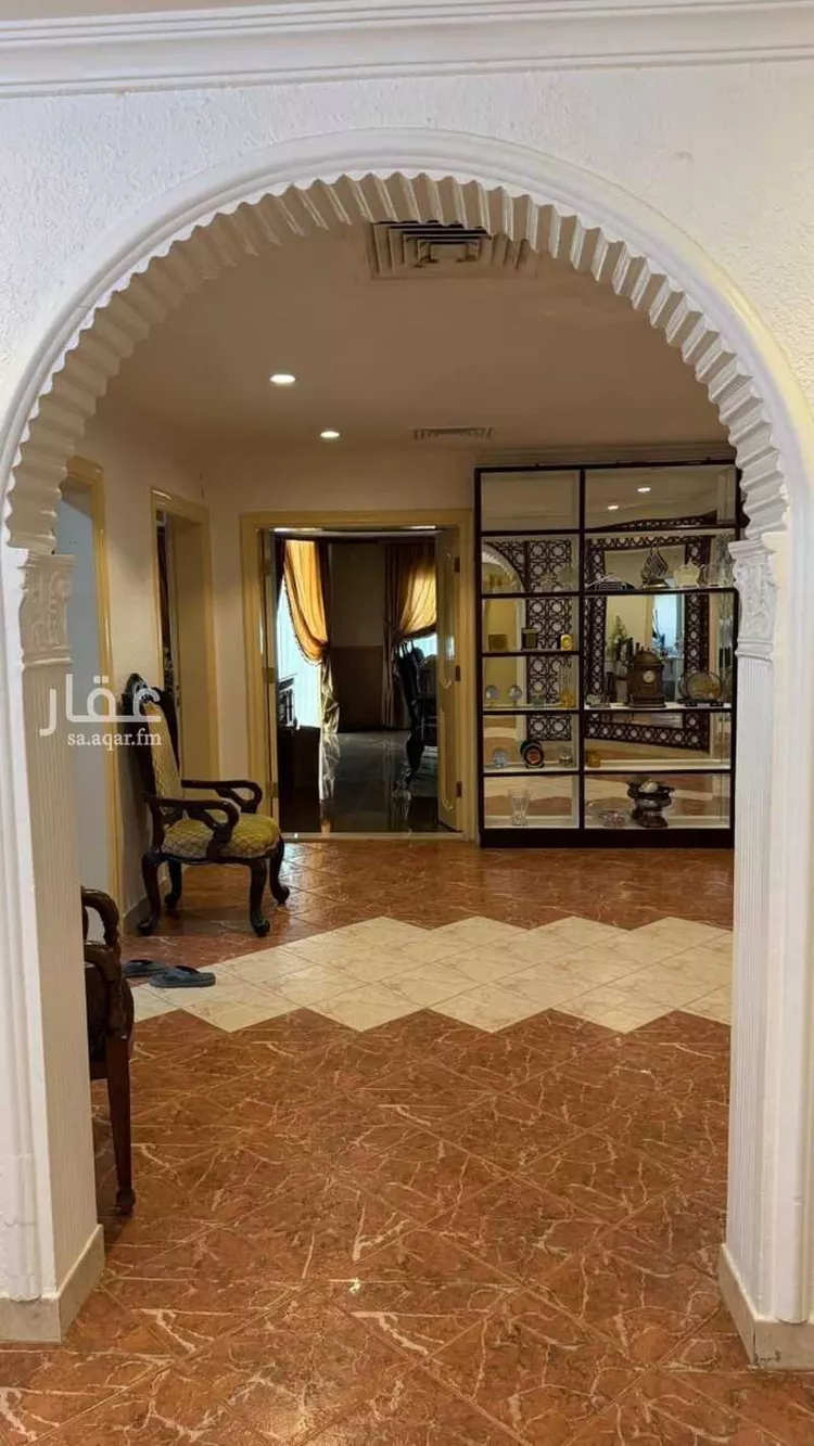 فيلا للبيع في شارع غازي بن ظافر, حي الخالدية, مدينة مكة المكرمة, منطقة مكة المكرمة 7