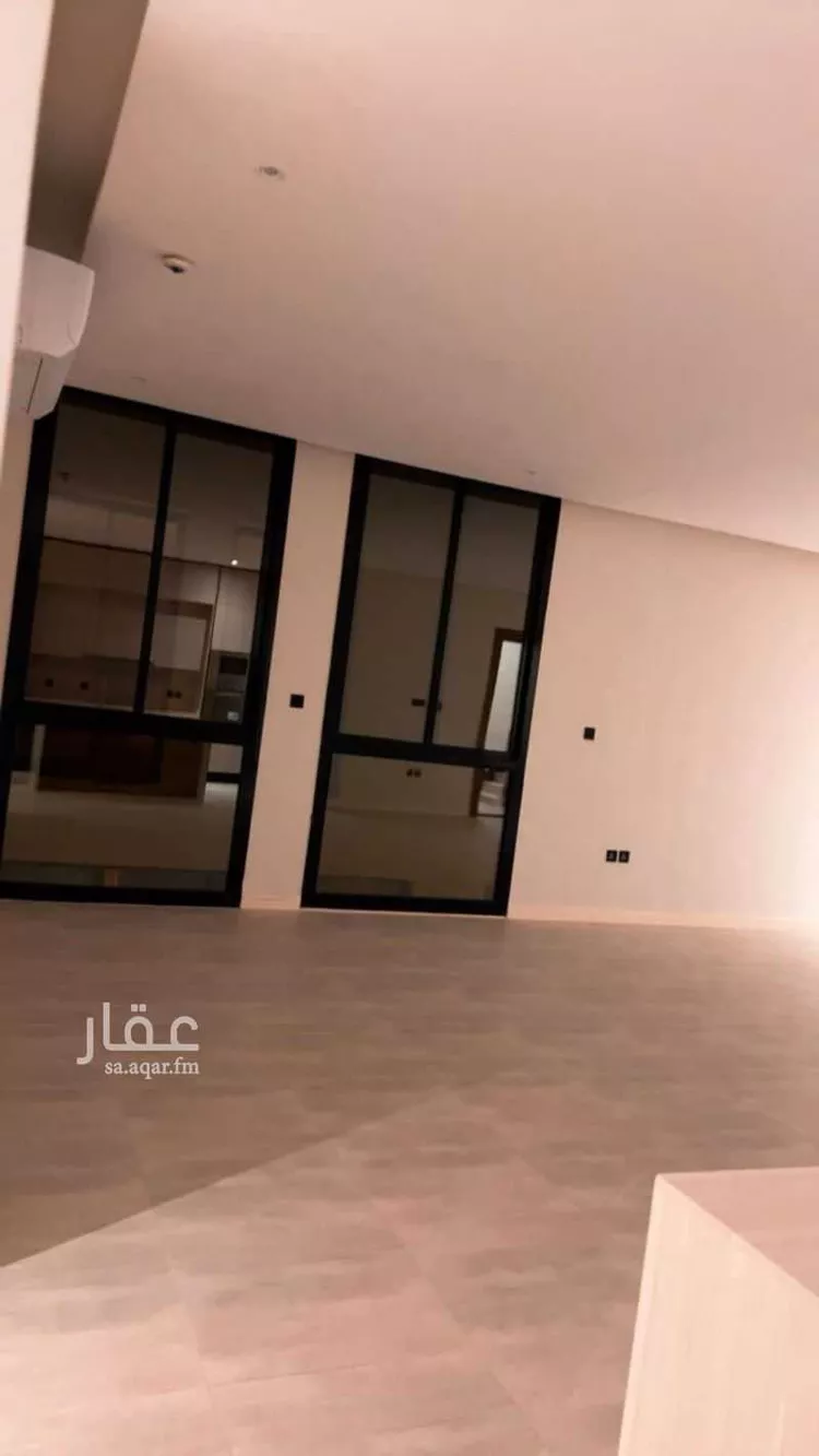 دور للبيع في شارع أبيان ، حي الندى ، الرياض ، منطقة الرياض صورة 3