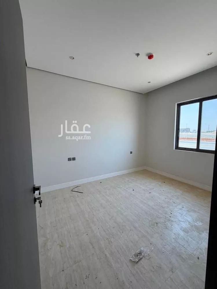شقة للإيجار في شارع سيف بن عزاز, حي المعيزيلة, مدينة الرياض, منطقة الرياض 6