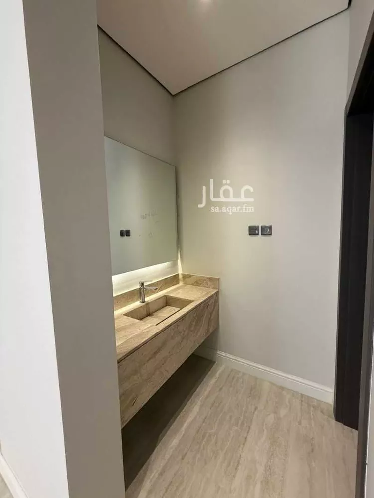 شقة للإيجار في شارع سيف بن عزاز, حي المعيزيلة, مدينة الرياض, منطقة الرياض صورة 3