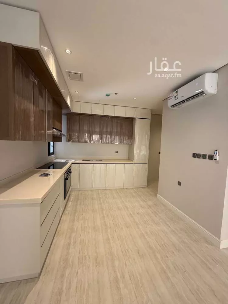 شقة للإيجار في شارع سيف بن عزاز, حي المعيزيلة, مدينة الرياض, منطقة الرياض 7