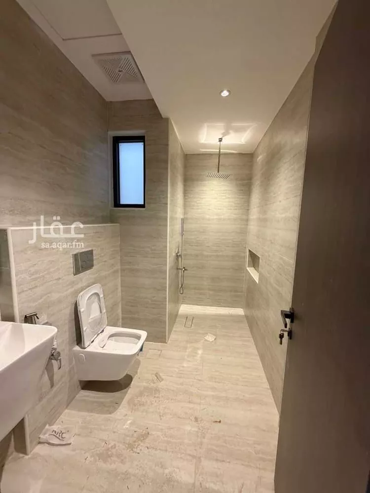 شقة للإيجار في شارع سيف بن عزاز, حي المعيزيلة, مدينة الرياض, منطقة الرياض 9