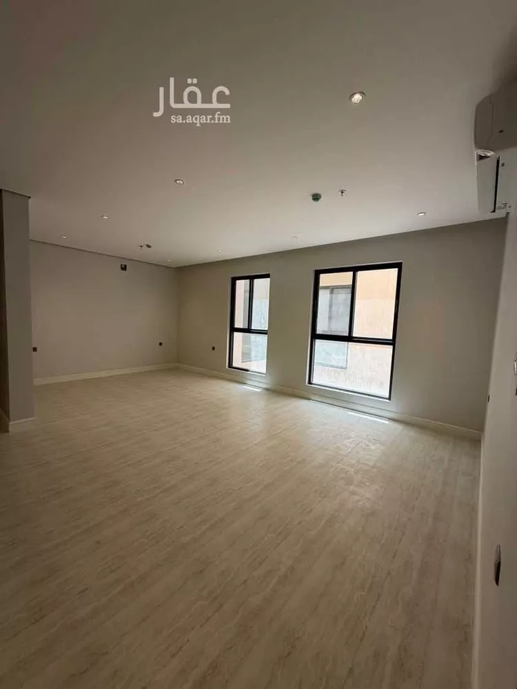 شقة للإيجار في شارع سيف بن عزاز, حي المعيزيلة, مدينة الرياض, منطقة الرياض صورة 5