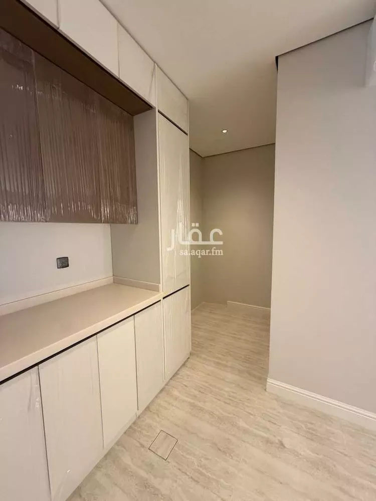 شقة للإيجار في شارع سيف بن عزاز, حي المعيزيلة, مدينة الرياض, منطقة الرياض 6
