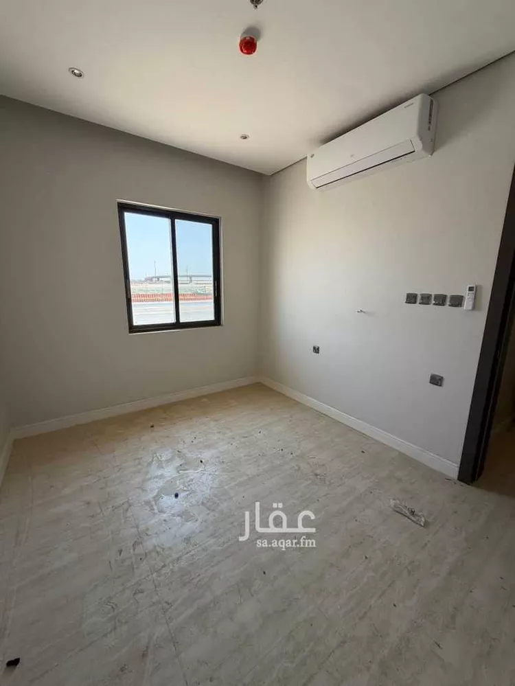 شقة للإيجار في شارع سيف بن عزاز, حي المعيزيلة, مدينة الرياض, منطقة الرياض 7