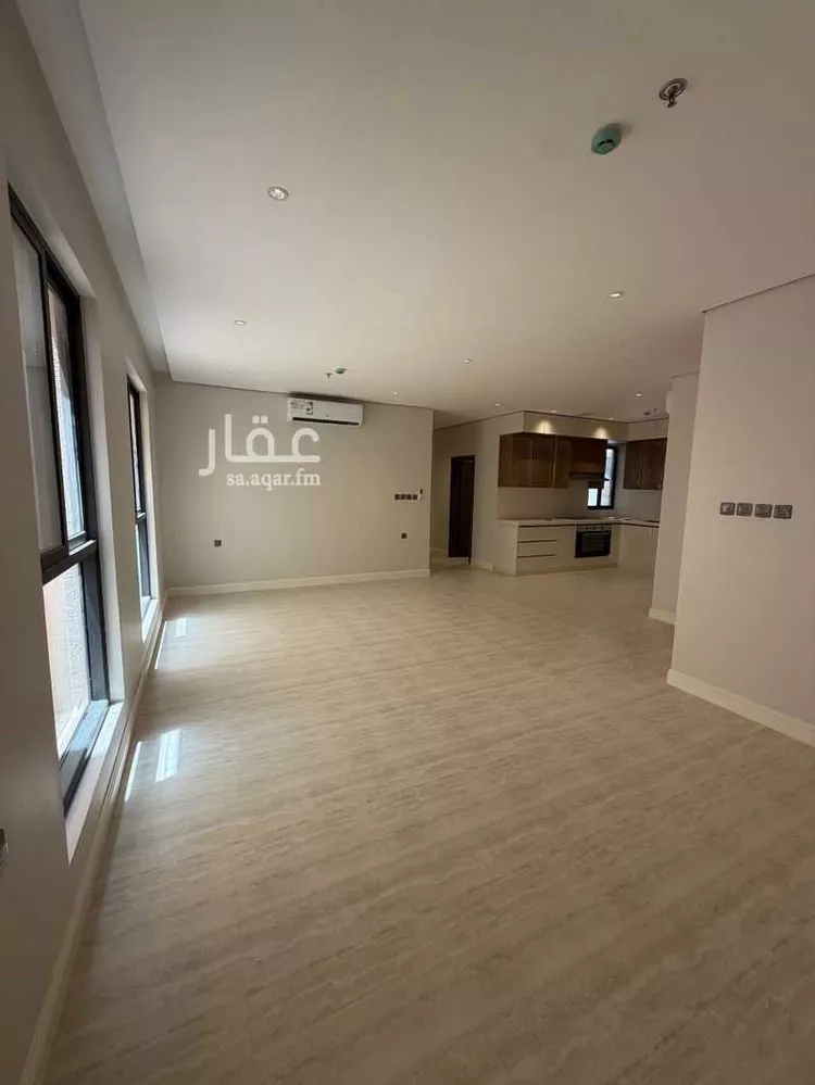 شقة للإيجار في شارع سيف بن عزاز, حي المعيزيلة, مدينة الرياض, منطقة الرياض صورة 2