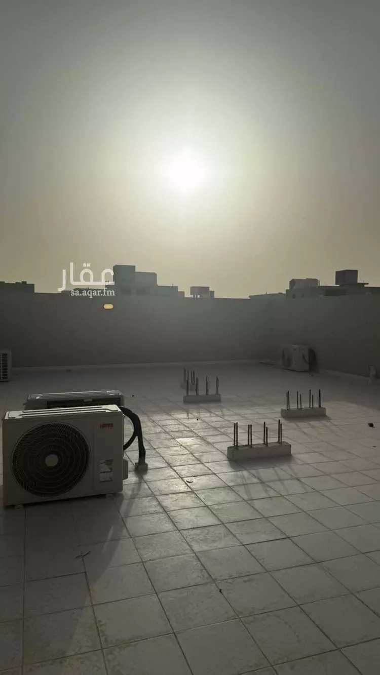 دور للبيع في شارع الملك خالد ابن عبدالعزيز سعود, حي عقرباء, مدينة امارة منطقة الرياض - الجبيله, منطقة الرياض صورة 2