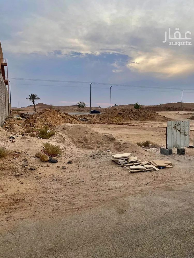 أرض للبيع في شارع معاويه بن قره, حي الجامعيين, مدينة المجمعة, منطقة الرياض