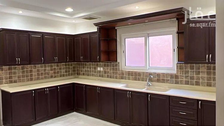 فيلا للبيع في شارع الثيل, حي الملقا, مدينة الرياض, منطقة الرياض صورة 4