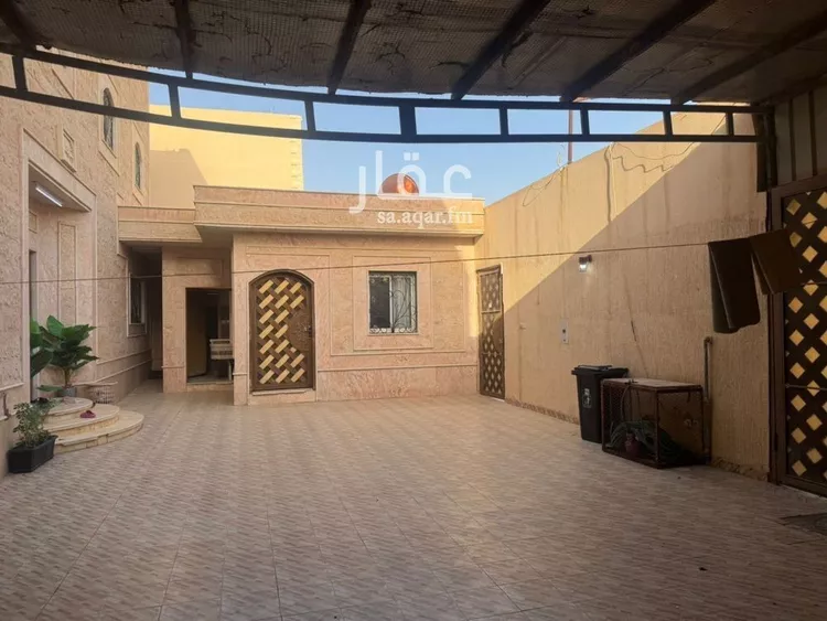 فيلا للبيع في شارع وادي نعام, حي الدار البيضاء, مدينة الرياض, منطقة الرياض