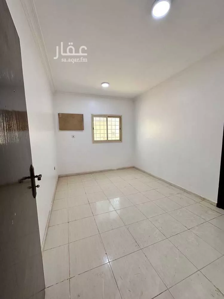 شقة للبيع في شارع سعيد بن عبيد, حي الحمراء, مدينة الجبيل, المنطقة الشرقية صورة 3
