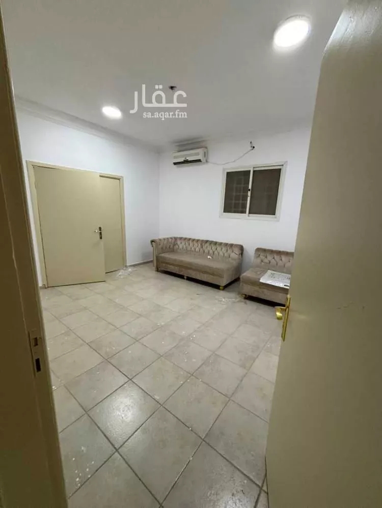 دور للإيجار في شارع المعتصم بالله, حي المطار, مدينة المجمعه, منطقة الرياض صورة 3