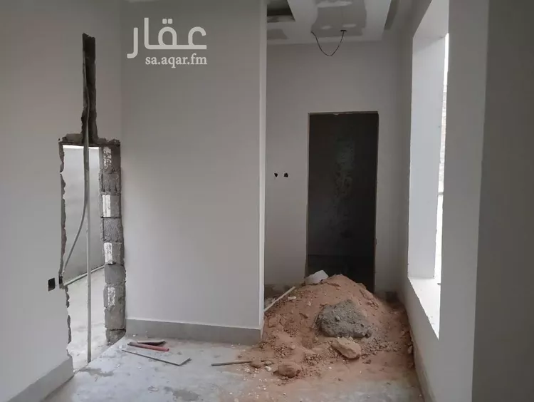 فيلا للبيع في شارع عبدالخالق بن شبلون, حي ظهرة لبن, مدينة الرياض, منطقة الرياض صورة 5